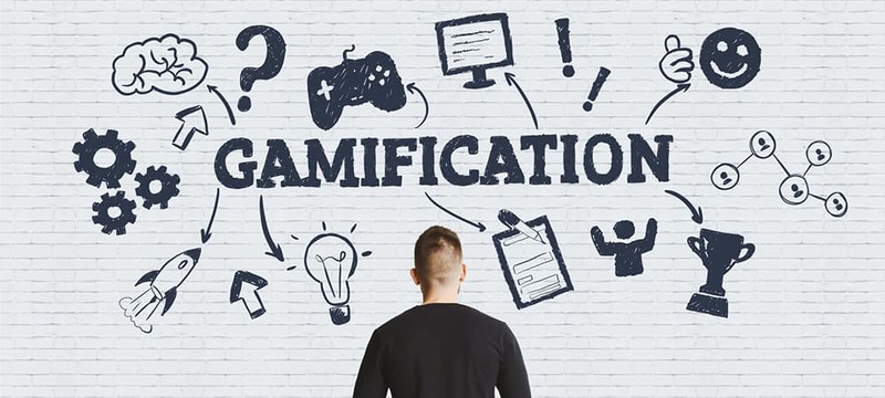 Gamification sử dụng yếu tố thách thức, cạnh tranh và động viên để thúc đẩy học viên học tập