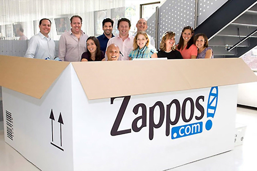 Zappos quyết định loại bỏ hệ thống phân cấp truyền thống