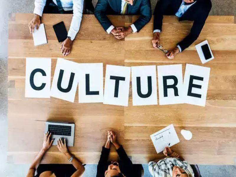 Việc lựa chọn chiến lược tuyển dụng Culture Fit hay Culutre Add phụ thuộc vào nhiều yếu tố khác nhau